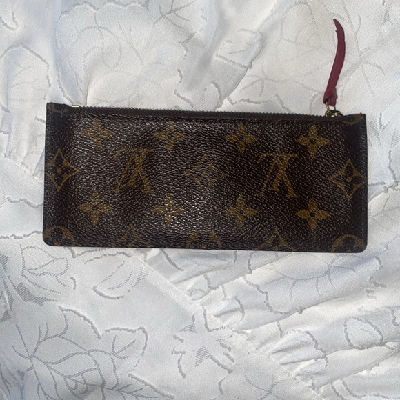 Louis Vuitton wallet insert/coin pouch! - Picture 2 of 7